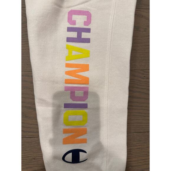 Champion NWT White Powerblend Pop Logo Jogger Athleisure Sweatpants Size Medium - Picture 4 of 8